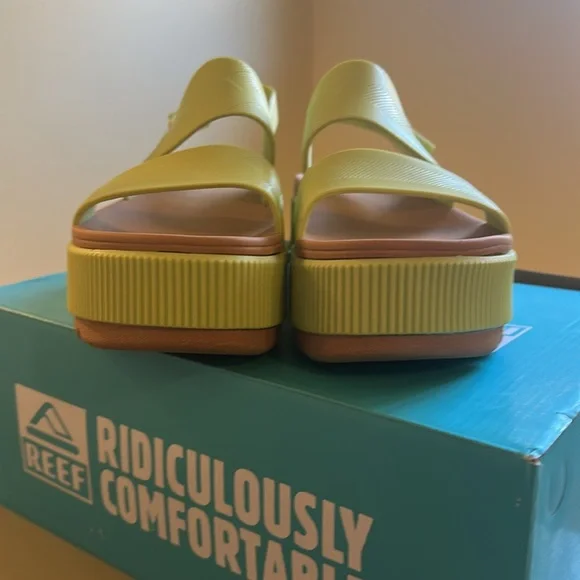 Reef Green Sandals Chunky Platform Comfort - Picture 4 of 5